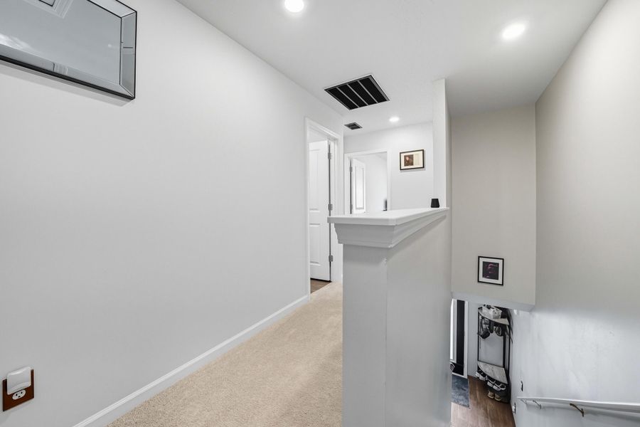 Image 27 of a home in . Image 27 of a home in .