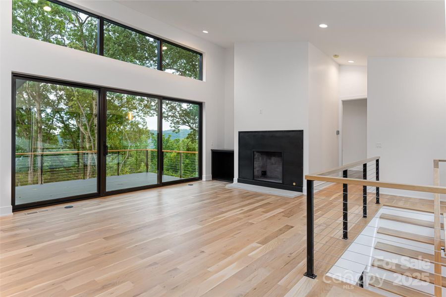 Image 37 of a home in .