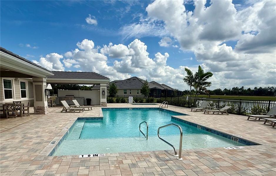 Community amenities in The Laurels Villas, Parrish (Image 32).