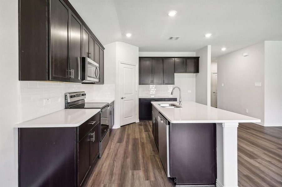 Furnished interior view inside a new home in Stratton Place, Greenville (Image 5). Furnished interior view inside a new home in Stratton Place, Greenville (Image 5).