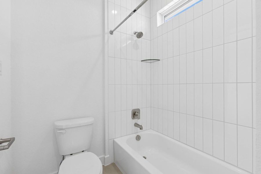 2nd Bathroom 2nd Bathroom