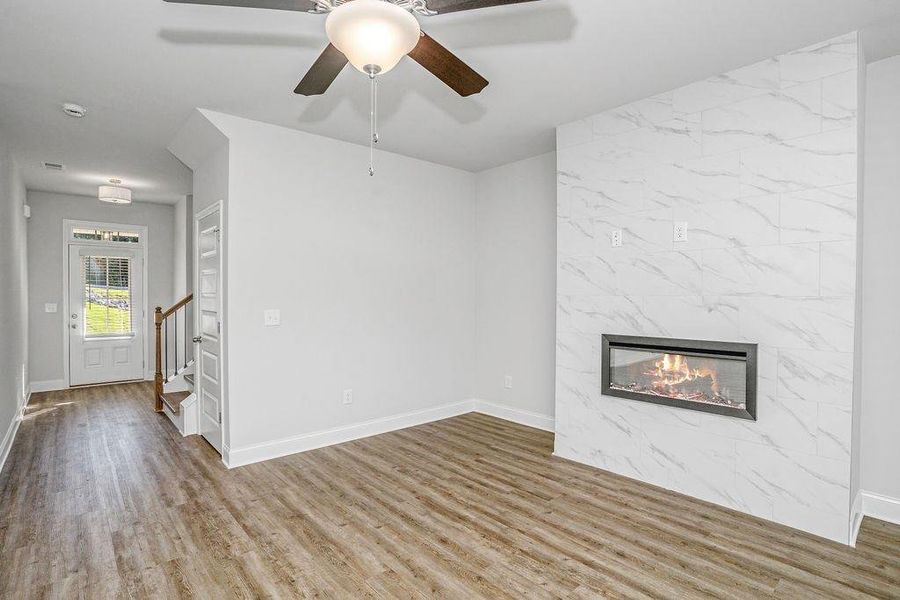 Spacious, unfurnished interior of a new home in , Macon (Image 24).