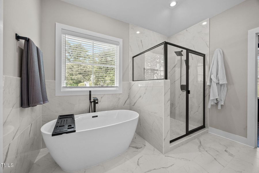 13-web-or-mls-IMG_5812 13-web-or-mls-IMG_5812