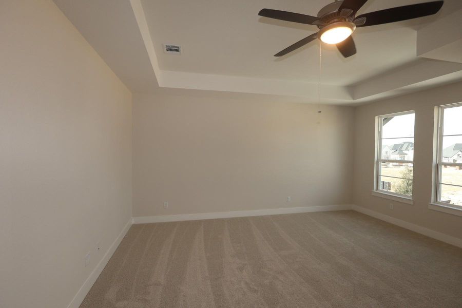 Spacious, unfurnished interior of a new home in Dunham Pointe, Cypress (Image 15).
