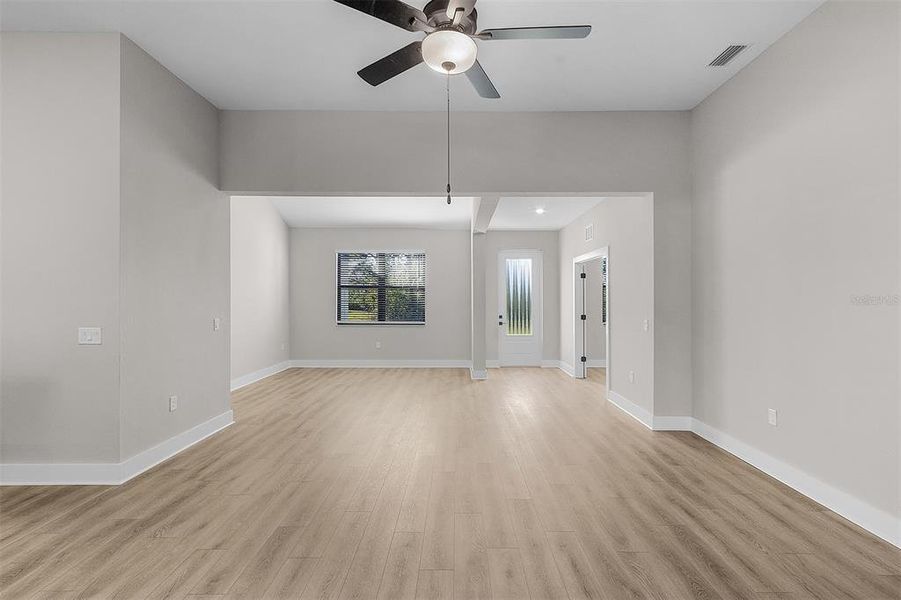 Spacious, unfurnished interior of a new home in Lake Gallagher Estates, Dover (Image 7).