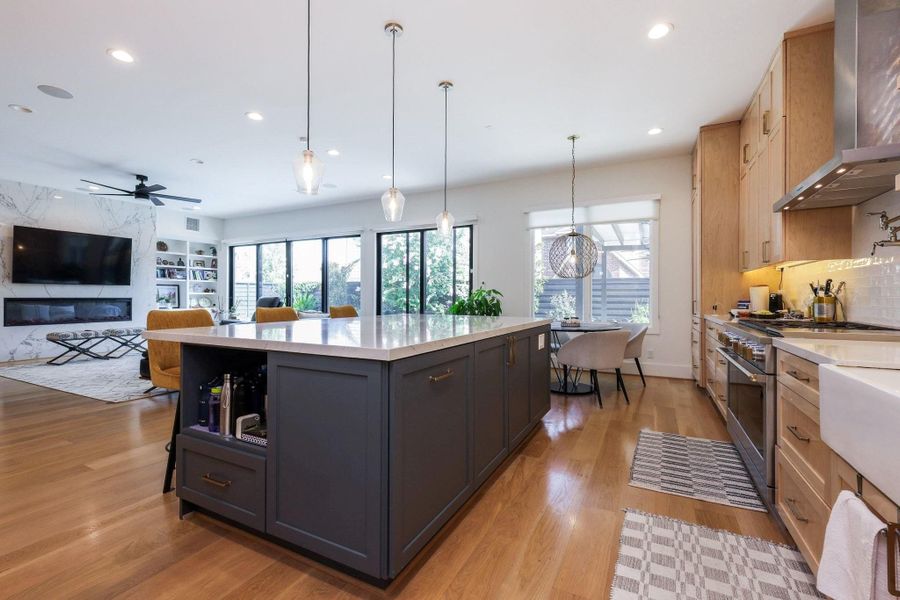 Similar floorplan with finished kitchen to give you an idea of what 4002 Marquette will look like.