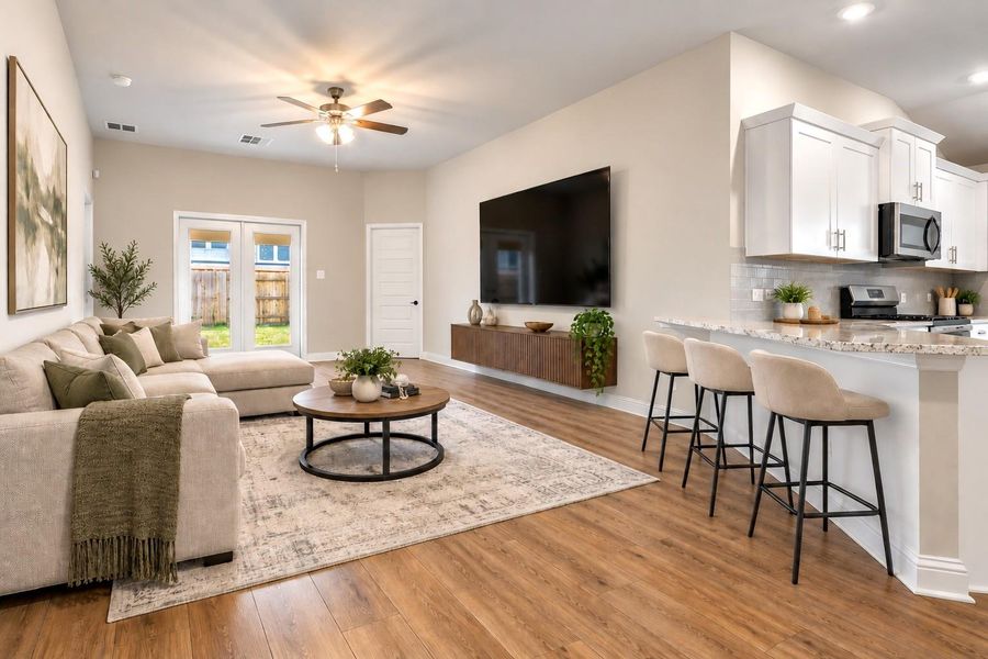 Furnished interior view inside a new home in Lago Mar, Texas City (Image 11).