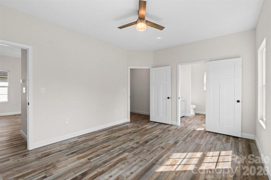 Spacious, unfurnished interior of a new home in , York (Image 17).