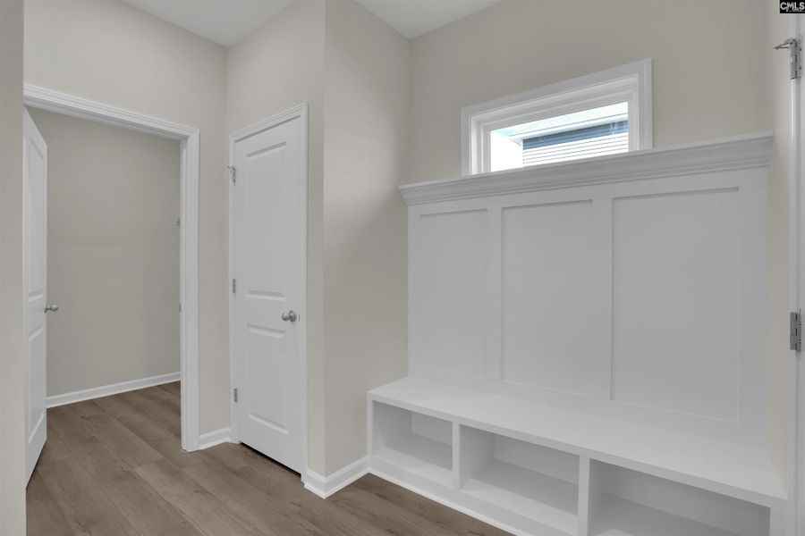 Spacious, unfurnished interior of a new home in Rolling Hills, Prosperity (Image 26).