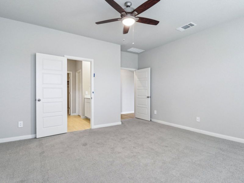 Spacious, unfurnished interior of a new home in Arcadia Ridge - Premier Series, San Antonio (Image 17). Spacious, unfurnished interior of a new home in Arcadia Ridge - Premier Series, San Antonio (Image 17).