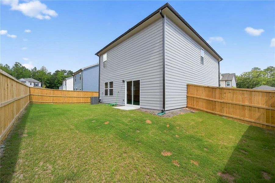 Exterior details and patio area of a home in , Union City (Image 27).