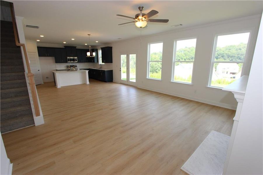 Spacious, unfurnished interior of a new home in Clark Farms, Flowery Branch (Image 11).