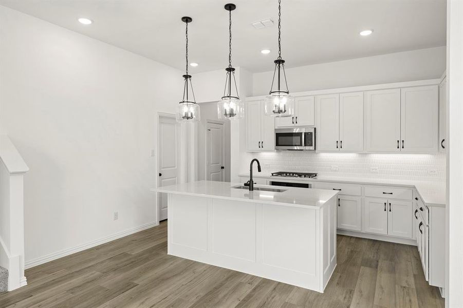 11. 11. 901 Janwood - Kitchen (3)