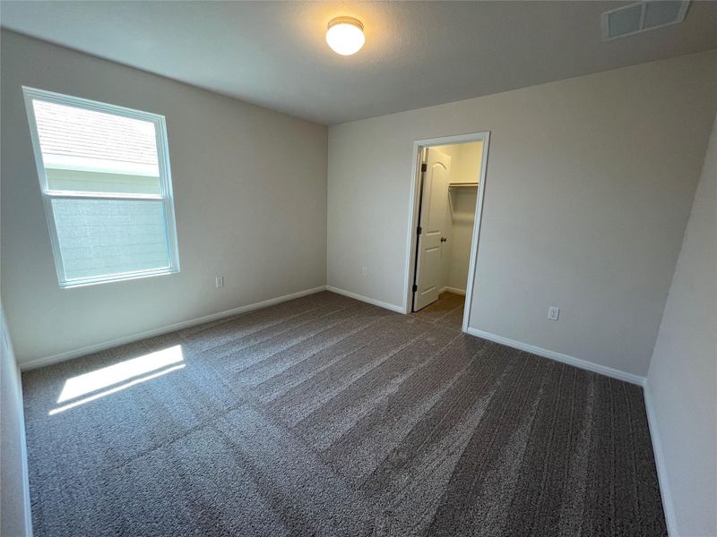 Spacious, unfurnished interior of a new home in Covered Bridge, Hutto (Image 29). Spacious, unfurnished interior of a new home in Covered Bridge, Hutto (Image 29).