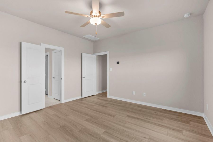 Spacious, unfurnished interior of a new home in Cypress Green, Hockley (Image 27).