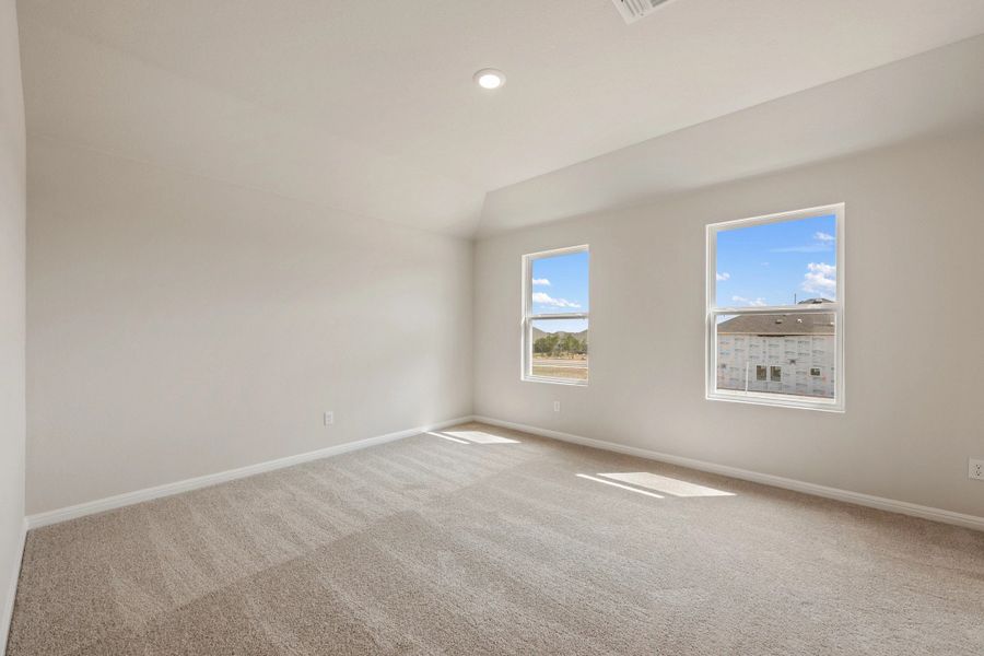 Spacious, unfurnished interior of a new home in The Cottages at La Cima, San Marcos (Image 42).