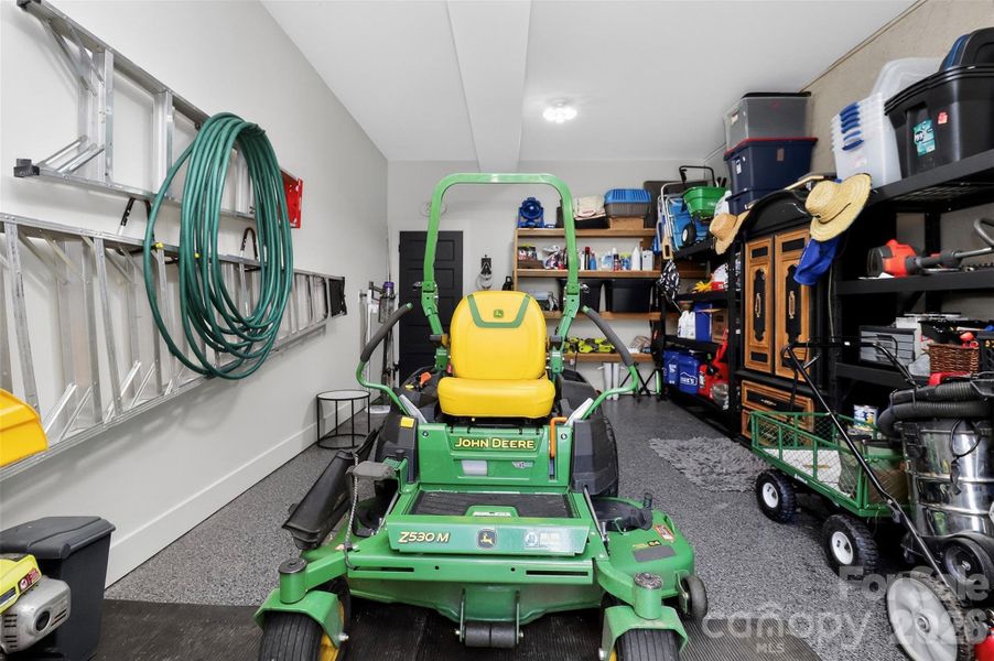 Image 40 of a home in .