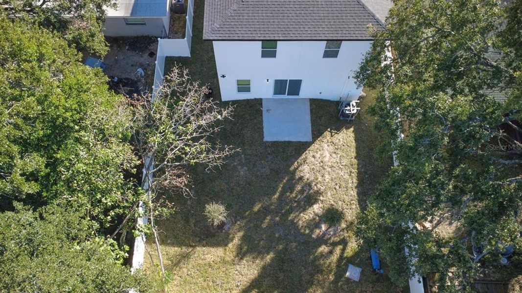 Exterior details and patio area of a home in , Tampa (Image 31).