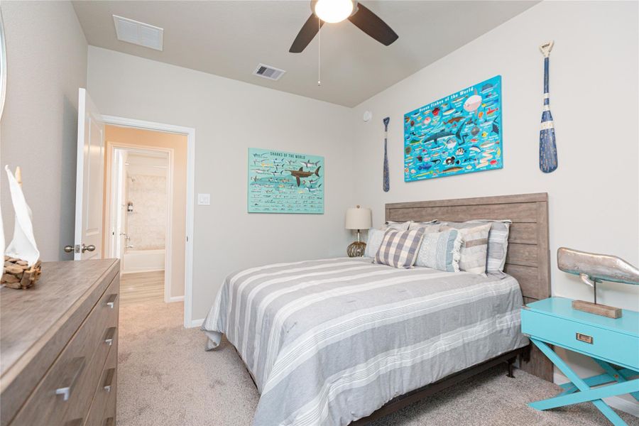 Furnished interior view inside a new home in Montgomery Ridge: Landmark Collection, Montgomery (Image 27).