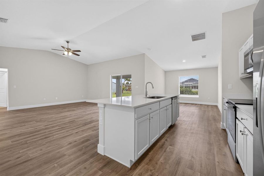 15-web-or-mls-3A5A8113