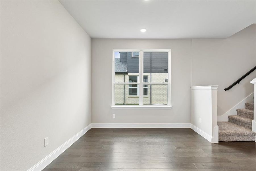 Spacious, unfurnished interior of a new home in Venetian, Weston (Image 21).