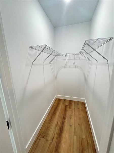 Spacious, unfurnished interior of a new home in , Dalton (Image 9).