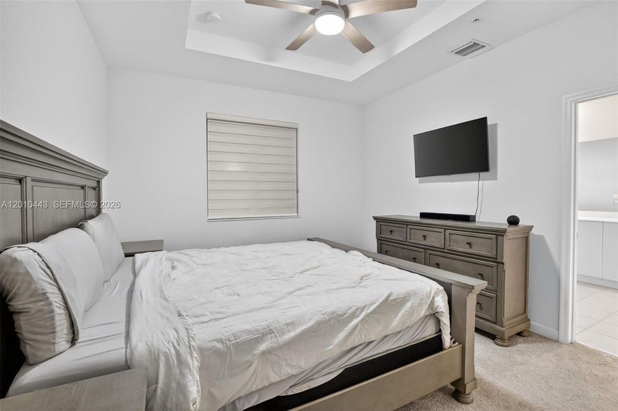 Furnished interior view inside a new home in , Lauderhill (Image 8).