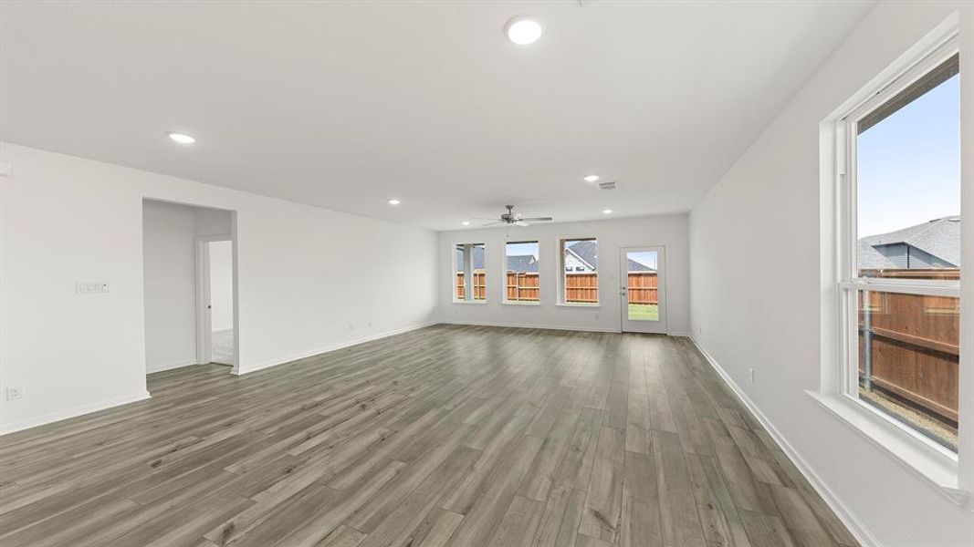 15. 9045 Palafox - Dining (2) 15. 9045 Palafox - Dining (2)