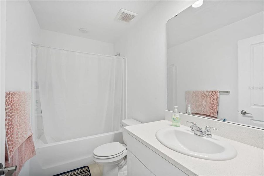 Furnished interior view inside a new home in , Sarasota (Image 13).