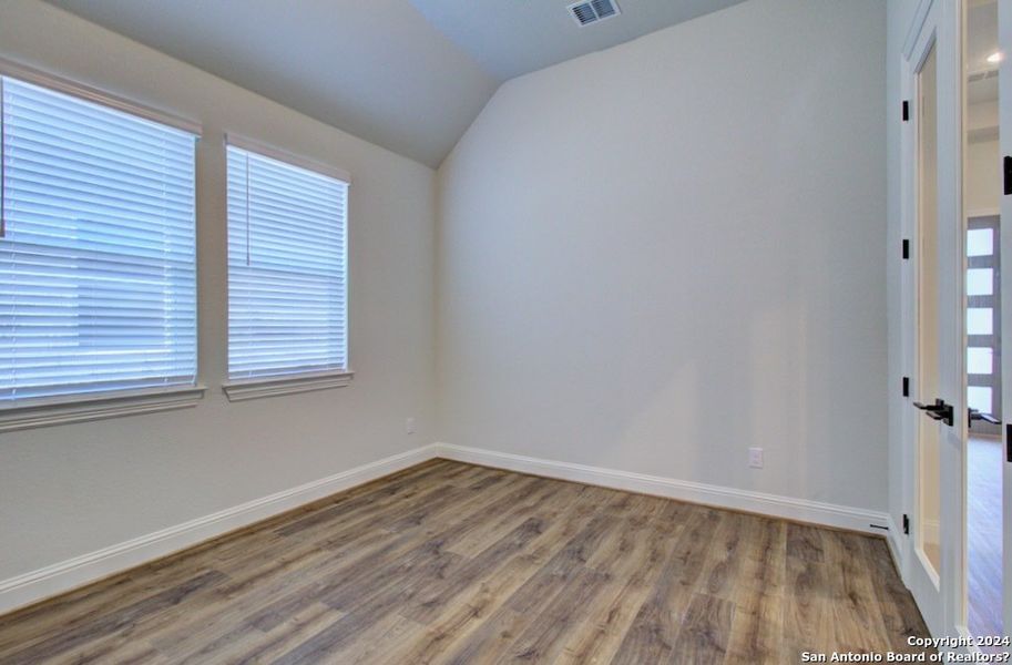Spacious, unfurnished interior of a new home in Veranda, San Antonio (Image 11). Spacious, unfurnished interior of a new home in Veranda, San Antonio (Image 11).