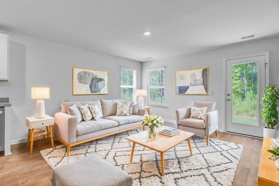 Furnished interior view inside a new home in Stone Ridge, Moncks Corner (Image 14).
