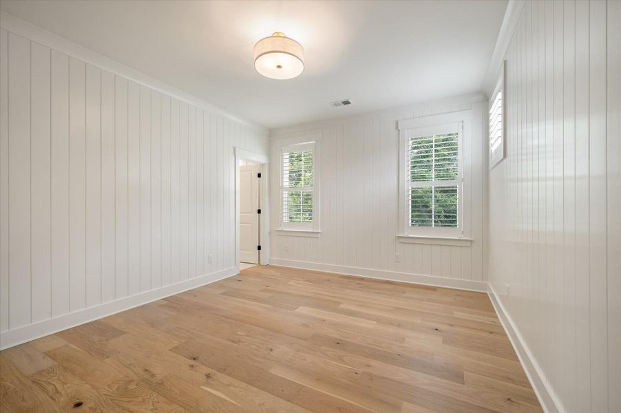Spacious, unfurnished interior of a new home in , Mount Pleasant (Image 64).