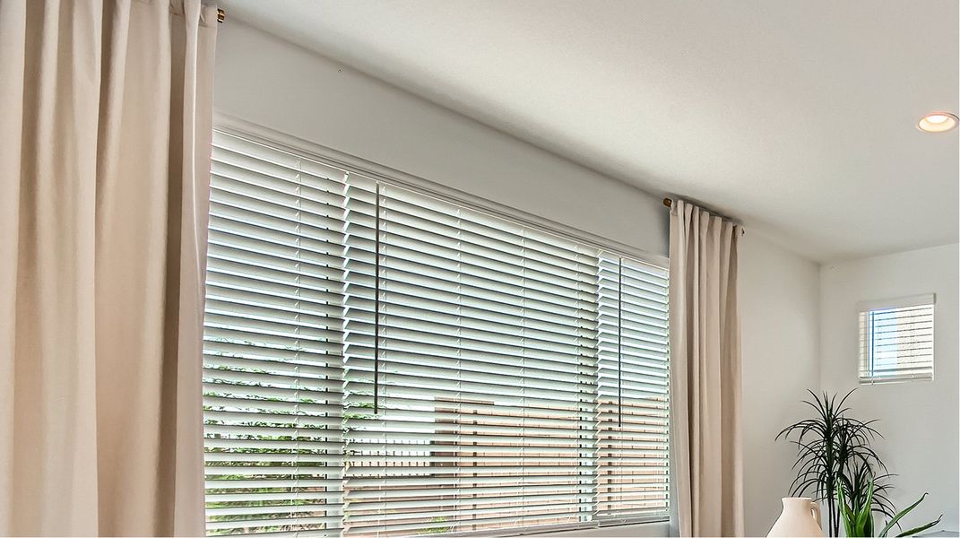 Pic EI Faux Wood Blinds Pic EI Faux Wood Blinds