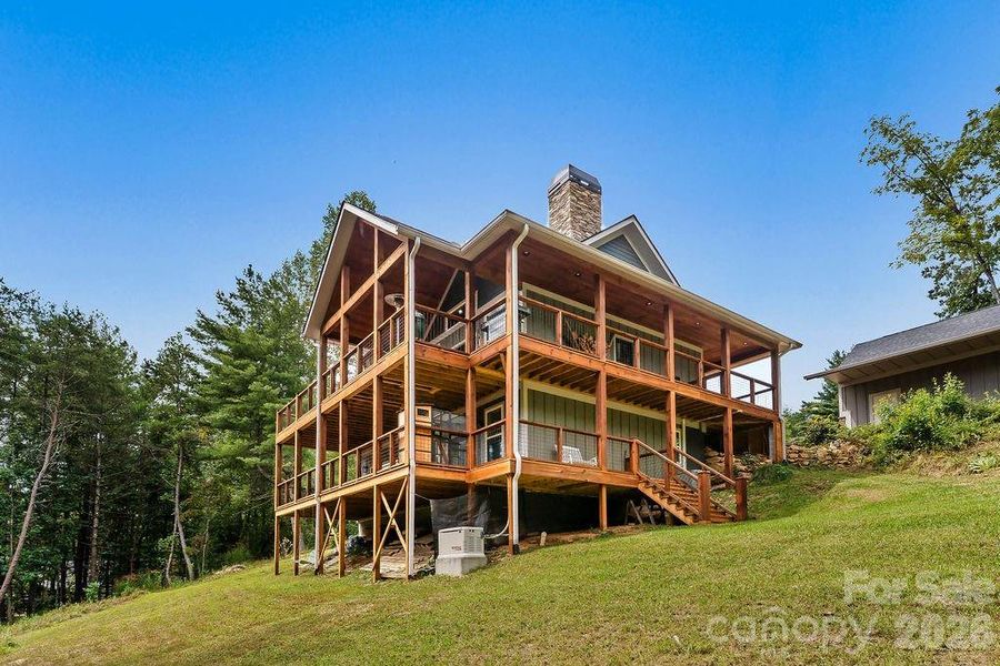 Image 38 of a home in .