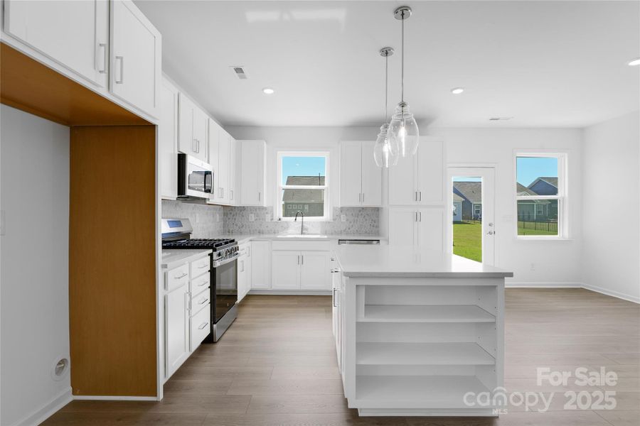 468 Sunharvest Lane ~ Ready Now 468 Sunharvest Lane ~ Ready Now