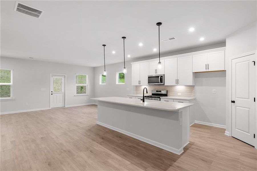 Furnished interior view inside a new home in , Villa Rica (Image 3).