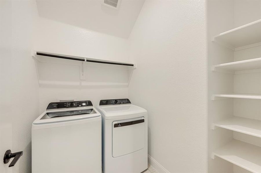 Image 36 of a home in Silo Mills Classic 70. Image 36 of a home in Silo Mills Classic 70.