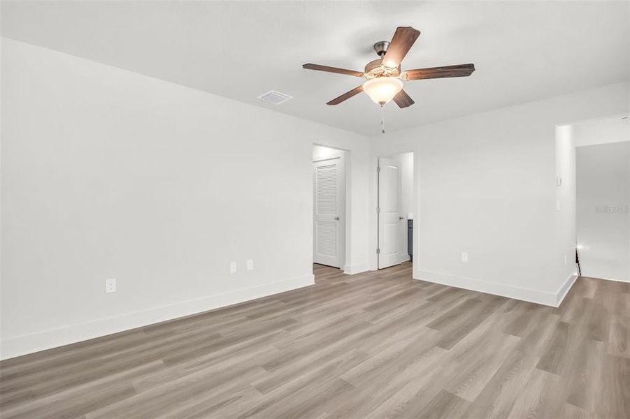 Spacious, unfurnished interior of a new home in Emerald Fields, Hudson (Image 26).