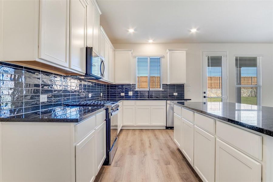 Furnished interior view inside a new home in Sierra Vista at Kelly Ranch, Aledo (Image 9).