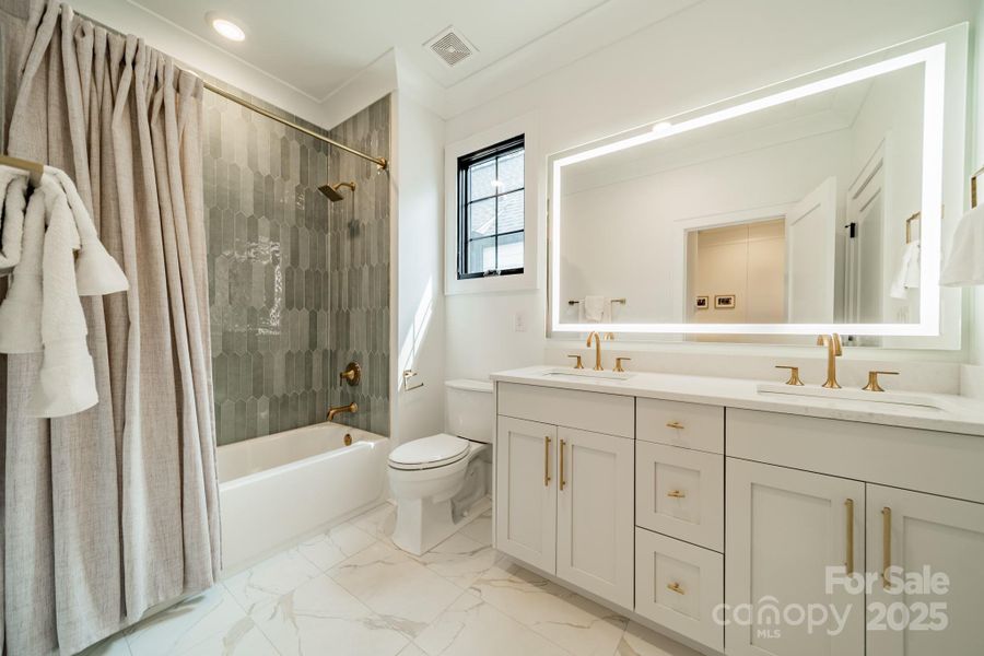 Full Bathroom- Upper Floor