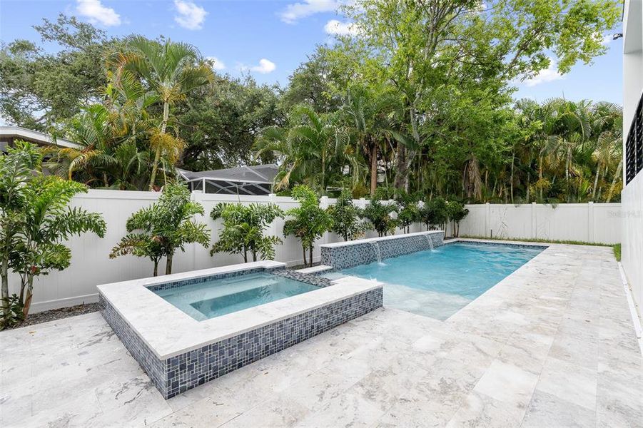 Exterior details and patio area of a home in , Tampa (Image 31).