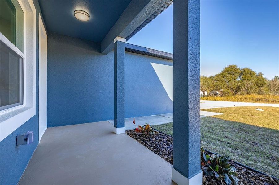 Exterior details and patio area of a home in , Avon Park (Image 24). Exterior details and patio area of a home in , Avon Park (Image 24).