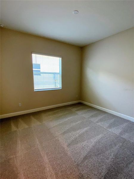 Spacious, unfurnished interior of a new home in Valencia Ridge (55+), Wesley Chapel (Image 16).