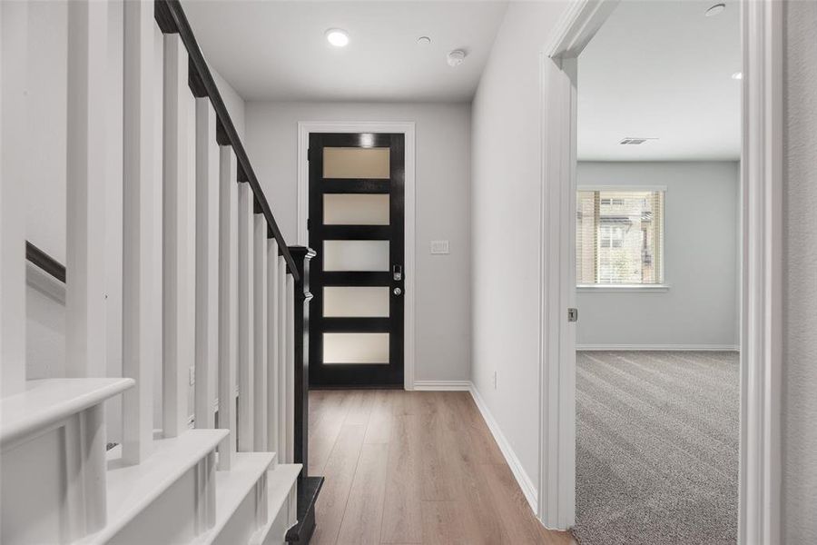 Spacious, unfurnished interior of a new home in Wade Settlement Townhomes, Frisco (Image 18).