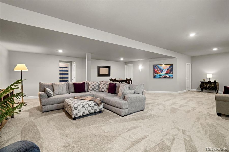 Furnished interior view inside a new home in Murphy Creek, Aurora (Image 31).