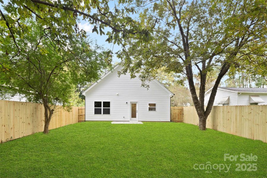 Exterior details and patio area of a home in , Charlotte (Image 3).