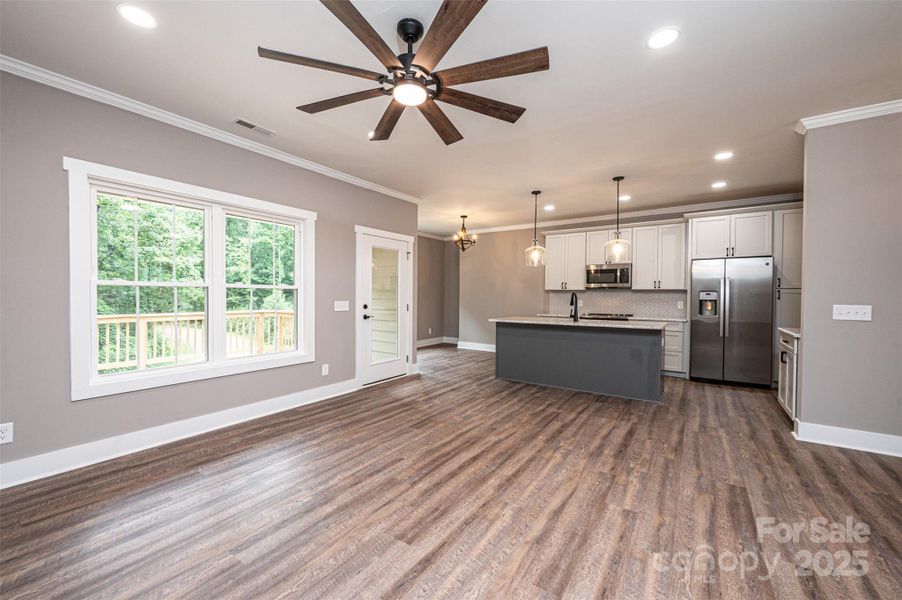 Spacious, unfurnished interior of a new home in , Lenoir (Image 19).