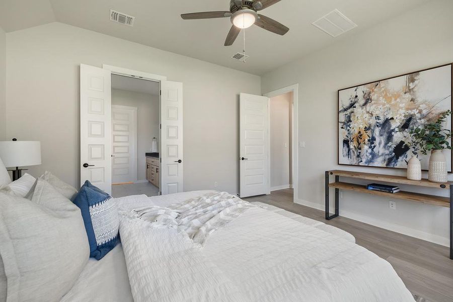 Furnished interior view inside a new home in Park Collection at Lariat, Liberty Hill (Image 29). Furnished interior view inside a new home in Park Collection at Lariat, Liberty Hill (Image 29).