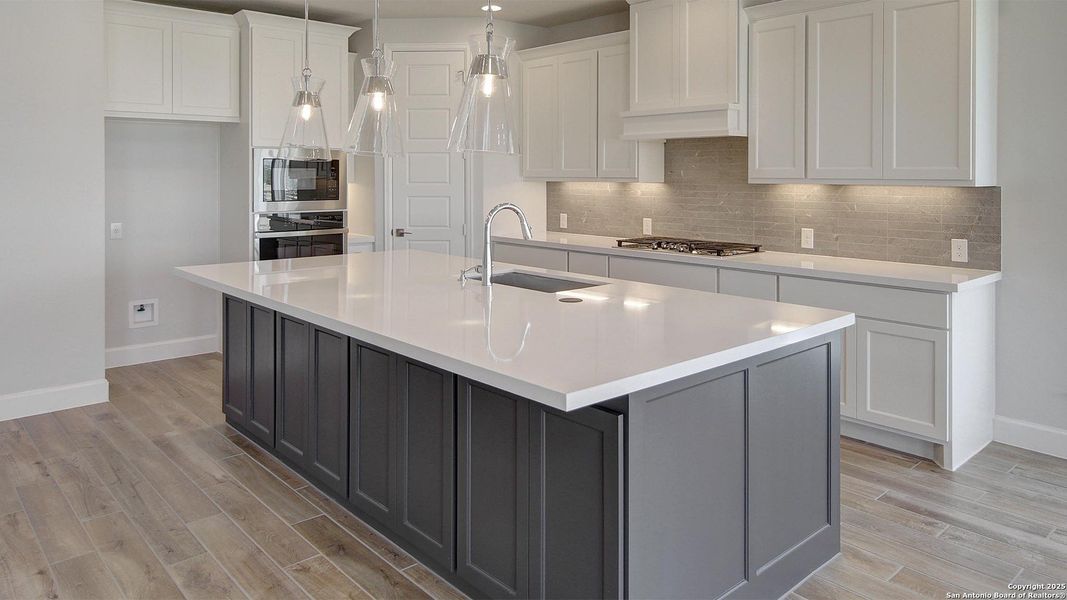 Furnished interior view inside a new home in Esperanza 60', Boerne (Image 12).