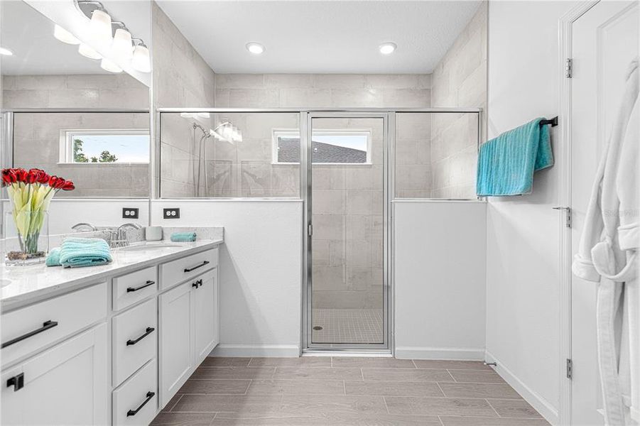 Furnished interior view inside a new home in , Ocala (Image 14).